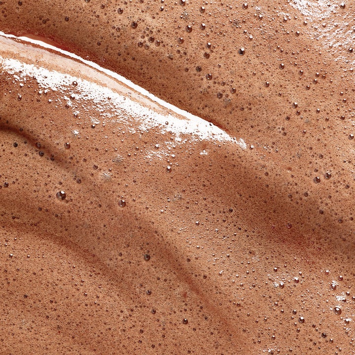 IDA WARG Beauty Cocoa Self-Tanning Mousse 1 Hour Express 150 ml selvbruner med en luftig brun og boblende tekstur