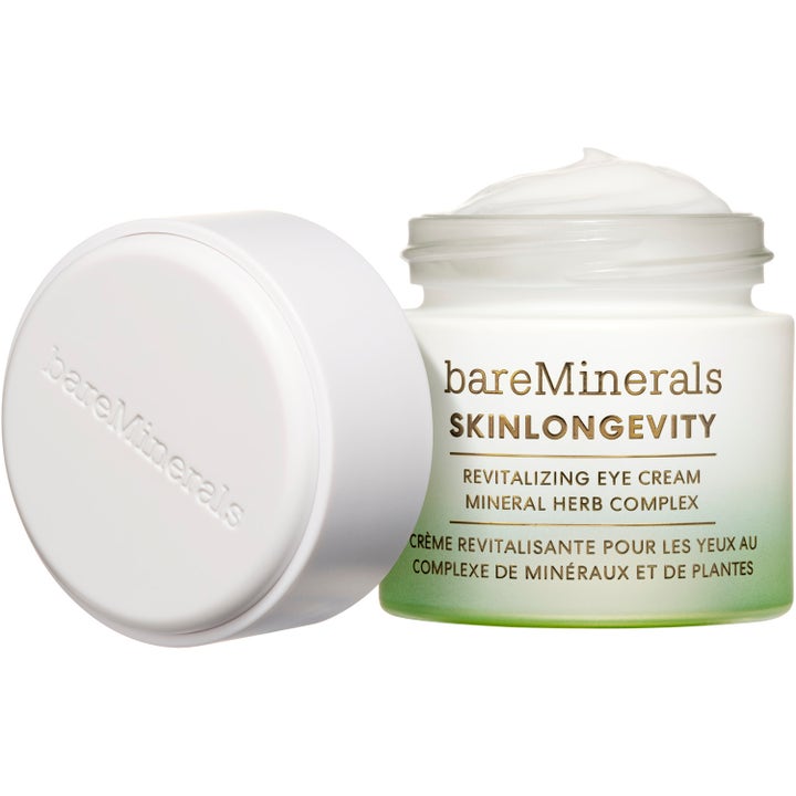 bareMinerals Skinlongevity Revitalizing Eye cream 15 g øjencreme i åben krukke med hvid tekstur og grøn gradient