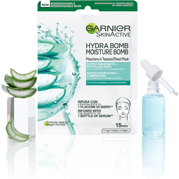 Garnier Moisture Bomb Aloe Sheet Mask 28 g fugtgivende ansigtsmaske med aloe vera og pipetteflaske
