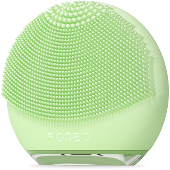 FOREO LUNA 4 go Pistachio 1 stk. ansigtsrens for strålende hud i pistaciegrøn silikone med bløde dupper.