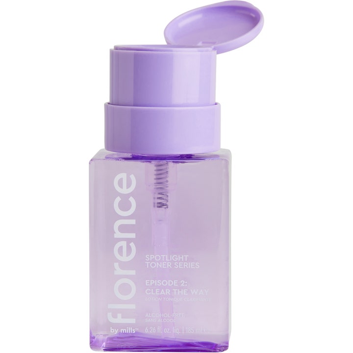 Florence by Mills Spotlight Toner Series Episode 2 185 ml klarerende toner i lilla gennemsigtig flaske med åbent låg