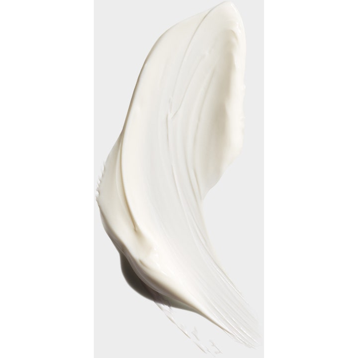 Clinique Superdefense SPF25 Face Cream 50 ml fugtgivende dagcreme i en blød og cremet hvid tekstur.