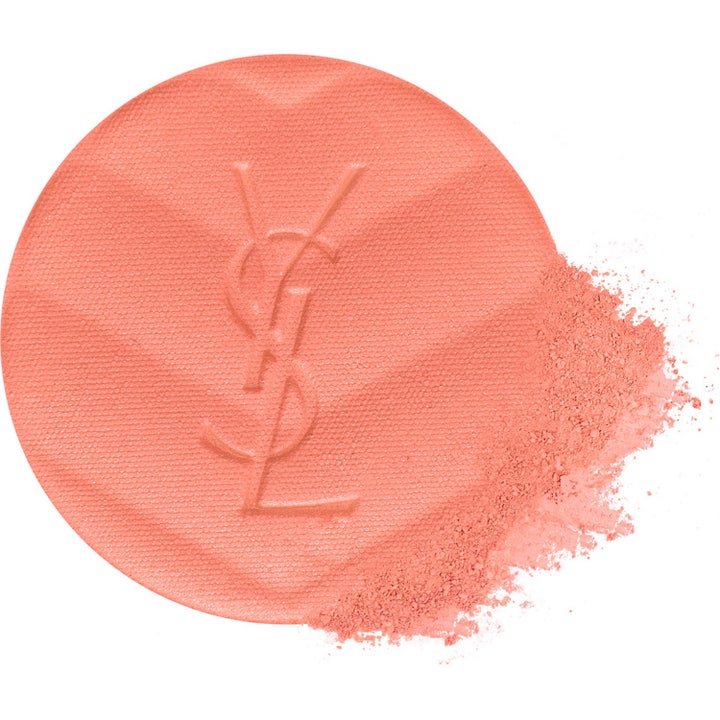 Make Me Blush Bold Blurring Blush 57 Coral Clash