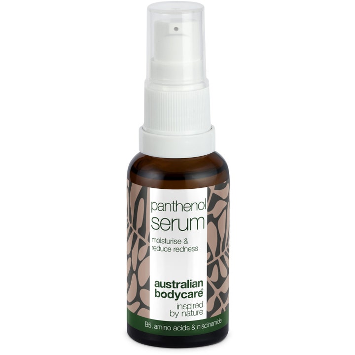 Australian Bodycare Panthenol Serum 30 ml beroligende ansigtsserum i brun glasflaske med hvid pumpe og gennemsigtig hætte