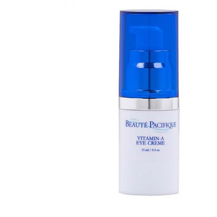 Beauté Pacifique Vitamin-A Eye Creme 15 ml mod rynker i en hvid pumpeflaske med gennemsigtigt blåt låg