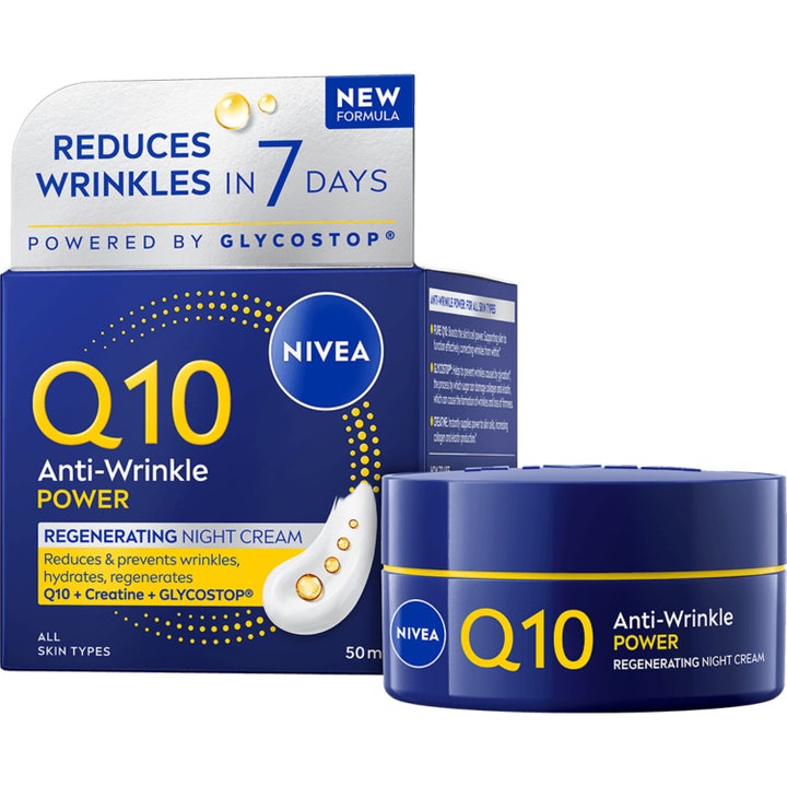 Nivea Q10 Anti-Wrinkle Power 50 ml natcreme mod rynker i blå krukke og æske med hvid creme-tekstur