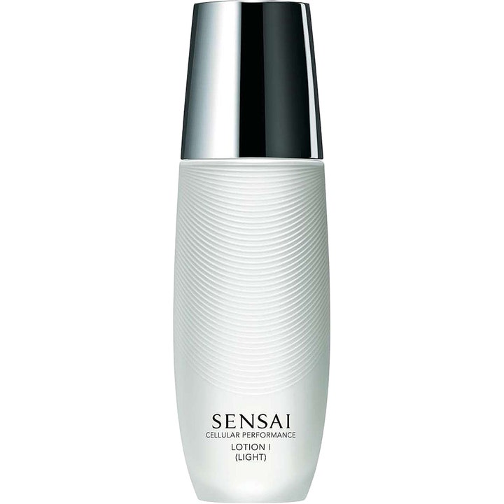 Sensai Cellular Performance Lotion I Light opfriskende ansigtslotion i hvid riflet flaske med sølvfarvet låg