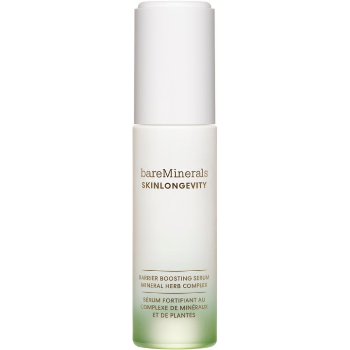 bareMinerals Skinlongevity Barrier Boosting Serum styrkende ansigtsserum i hvid flaske med grøn graduering.