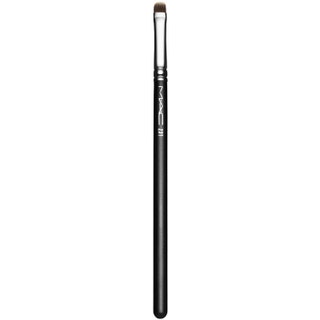 MAC Cosmetics 231 Small Shader Brush