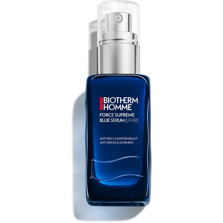 Biotherm Homme Force Supreme Blue Serum 50 ml opstrammende serum i mørkeblå glasflaske med sølvfarvet pumpe.