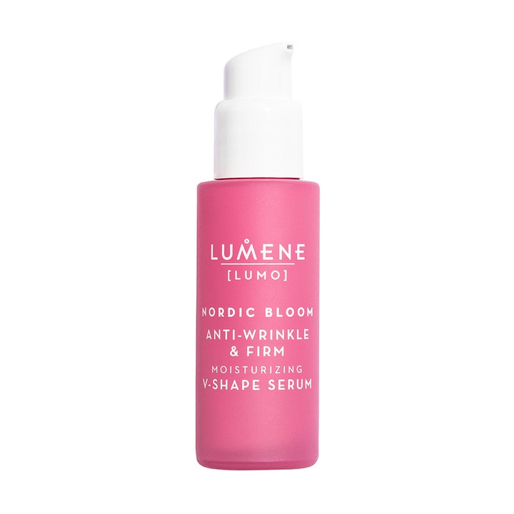 Lumene Nordic Bloom V-Shape Serum 30 ml opstrammende ansigtsserum i pink flaske med hvid pumpe mod rynker.