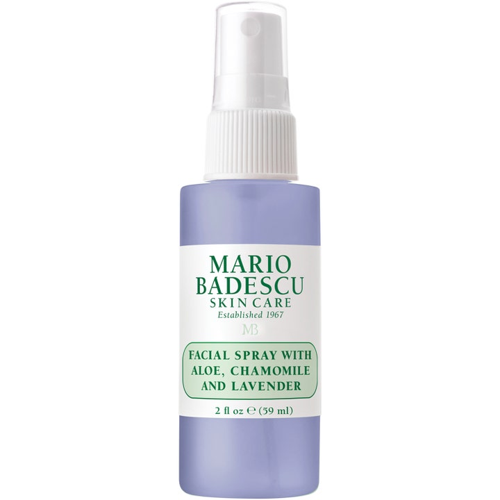 Mario Badescu Facial Spray with Aloe Chamomile and Lavender 59 ml beroligende ansigtsspray i klar flaske med lilla væske
