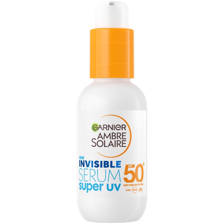 Garnier Ambre Solaire Invisible Serum Super UV 30 ml solcreme giver høj beskyttelse i hvid flaske med orange pumpe