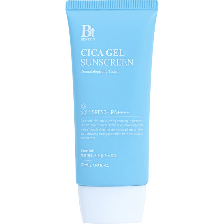 Benton Cica Gel Sunscreen 50 ml beroligende solcreme i lyseblå plasttube med hvidt skruelåg