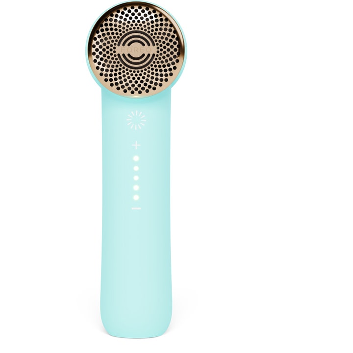 FOREO PEACH 2 go Arctic Blue 1 stk til hårfjerning lyseblå enhed med guldhoved og hvide lysindikatorer