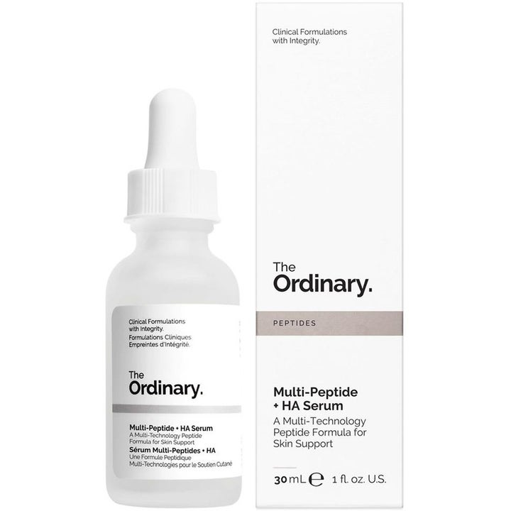 The Ordinary Multi-peptide + HA serum 30 ml hudpleje i glasflaske med pipette ved siden af hvid æske