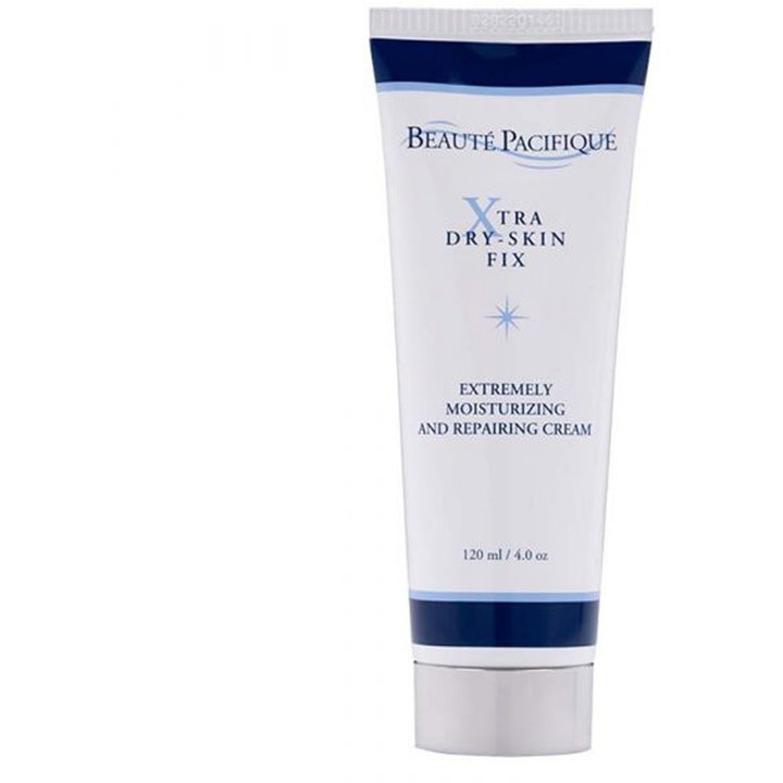 Beauté Pacifique Xtra Dry Skin Fix 120 ml reparerende creme der lindrer tør hud i hvid tube med sølvlåg