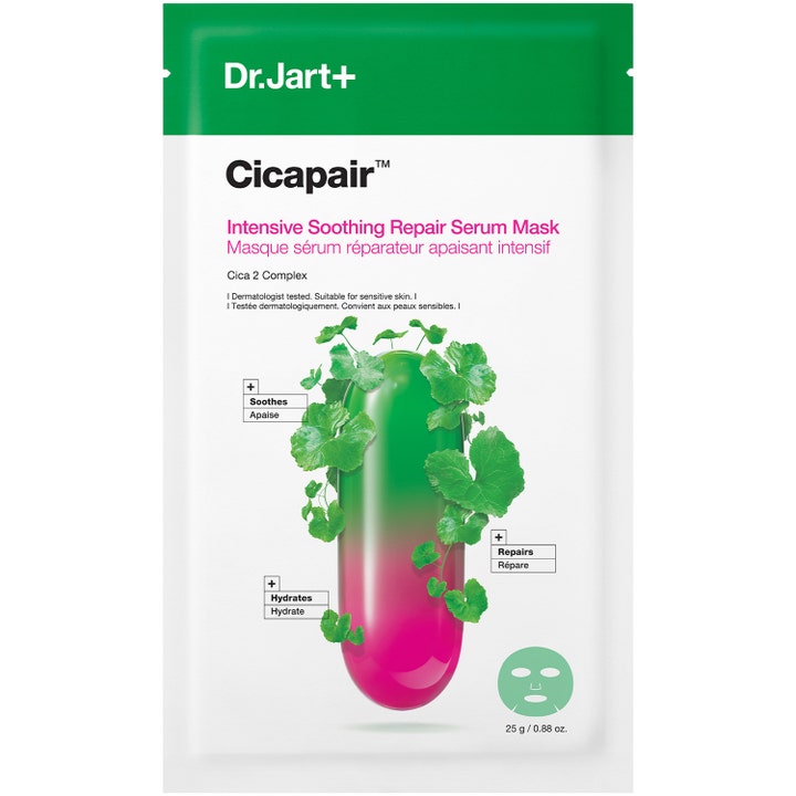 Dr.Jart+ Cicapair Intensive Soothing Repair Serum Mask 25 g reparerende ansigtsmaske i hvid sachet med en grøn kapsel og blade