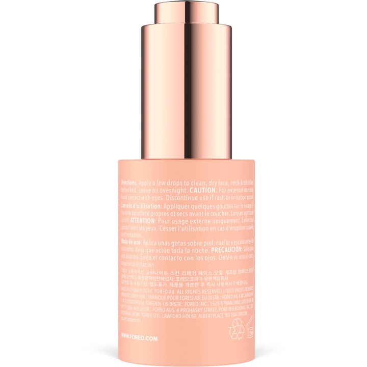 FOREO SUPERCHARGED™ Overnight Skin Repair Face Oil 30 ml reparerende ansigtsolie set bagfra med hvid instruktionstekst