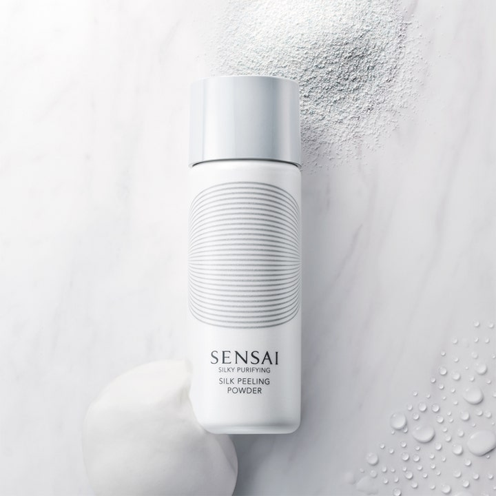 Sensai Silky Purifying Silk Peeling Powder 40 g eksfolierende ansigtsskrub med hvidt pulver og blødt skum