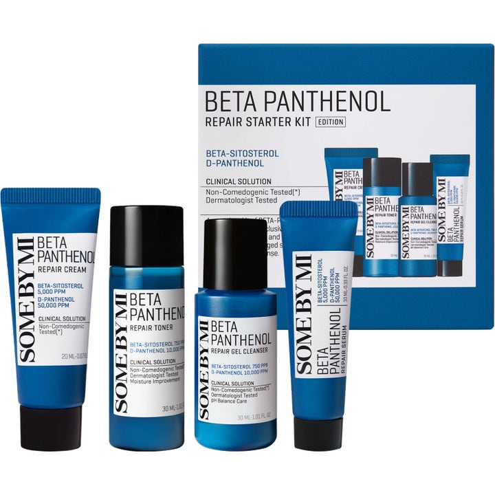 Some By Mi Beta Panthenol Repair Starter Kit 4 dele reparerende hudplejesæt i blå tuber og flasker med sorte låg