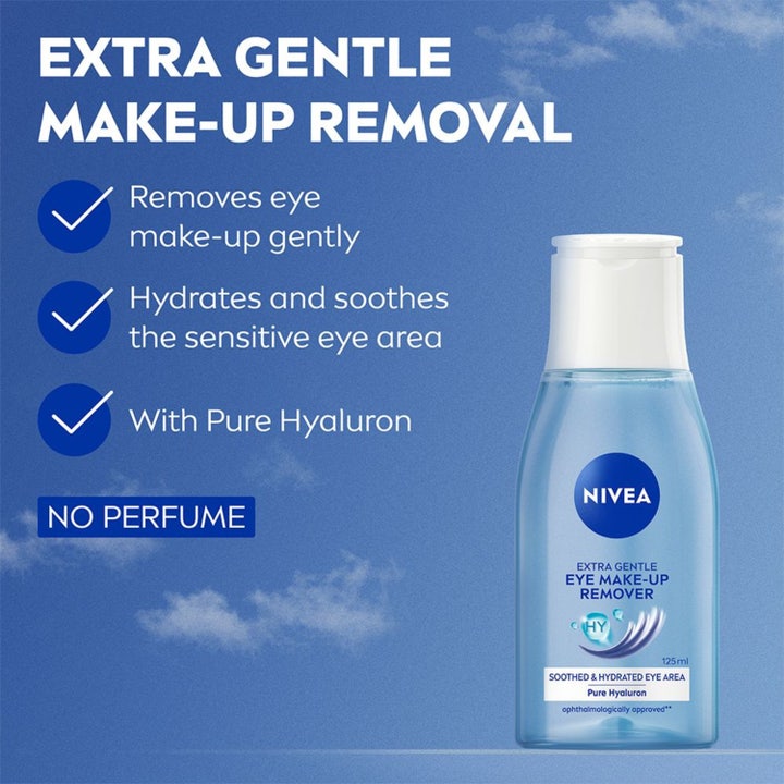 NIVEA Gentle Eye Make Up Remover 125 ml med Pure Hyaluron i lyseblå flaske der fugter og beroliger øjenområdet