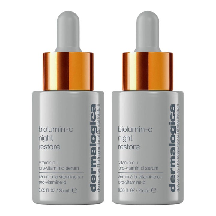 Dermalogica BioLumin-C Night Restore 25 ml styrkende natserum med C-vitamin vist som to grå flasker med kobberlåg.