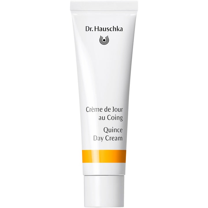 Dr. Hauschka Quince Day Cream 30 ml beskyttende dagcreme i hvid tube med en gul stribe og hvidt skruelåg