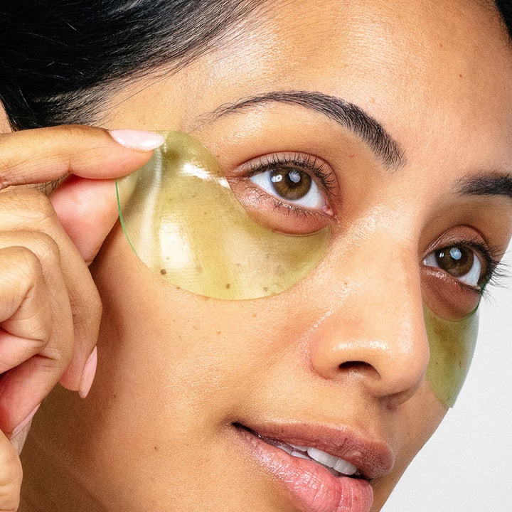 PÜR Mellow Eyes Rejuvenating Eye Patches 90 g øjenmaske påføres huden for at dæmpe mørke rande