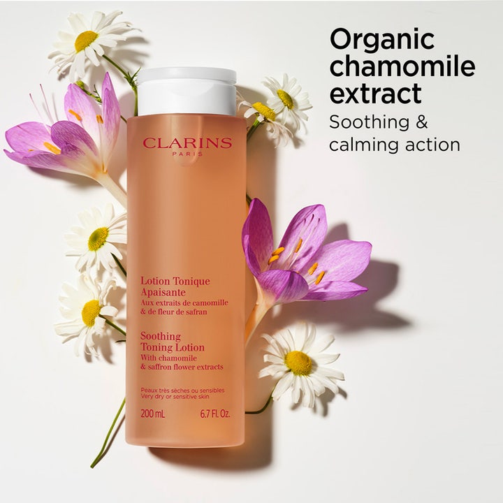 Clarins Soothing Toning Lotion 200 ml beroligende toner i ferskenfarvet flaske med kamille og safranblomster