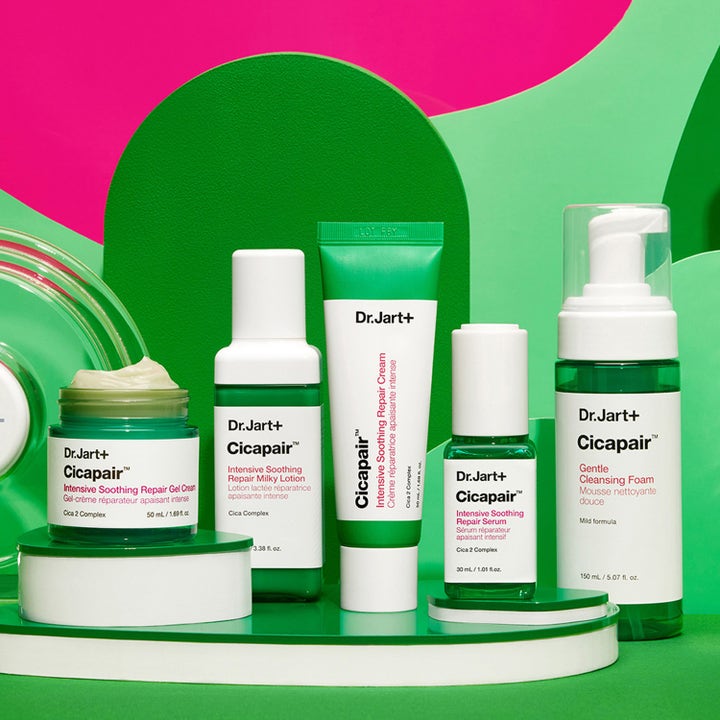 Dr.Jart+ Cicapair Gentle Cleansing Foam 150 ml beroligende ansigtsrens i grøn pumpeflaske vist med hele serien