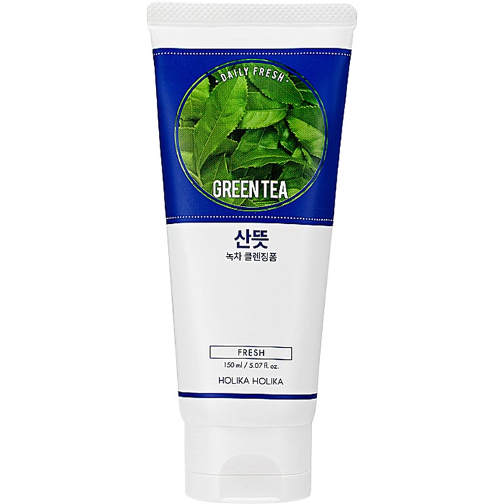 Holika Holika Daily Fresh Green Tea Cleansing Foam 150 ml opfriskende ansigtsrens i hvid tube med grønne teblade