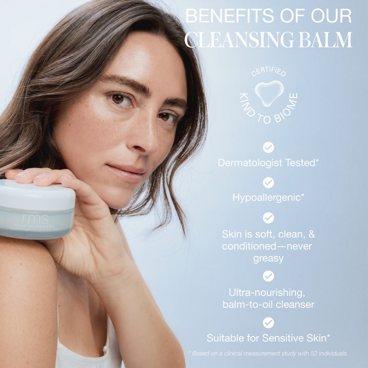 RMS Beauty Coconut Clean Cleansing Balm 100 g i krukke holdt af model der viser fordelene ved balm-to-oil