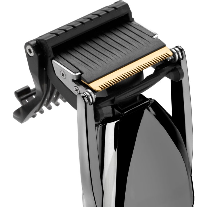 BaByliss Super-X Metal Stubble Trimmer S991E 1 stk skægtrimmer giver præcision med guldskær og sort trimmerhoved.