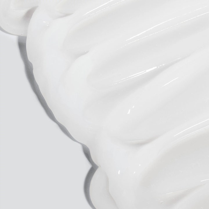 Dermalogica UltraCalming Cleanser 500 ml beroligende rensegel med cremet hvid konsistens