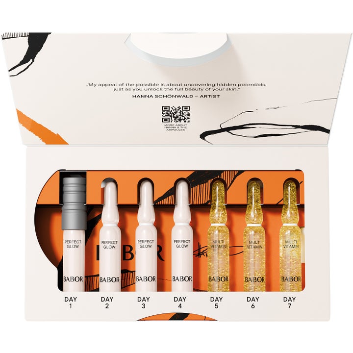 Babor Vitamin Glow 14 ml serum ampuller i en hvid og orange æske med Perfect Glow og Multi Vitamin