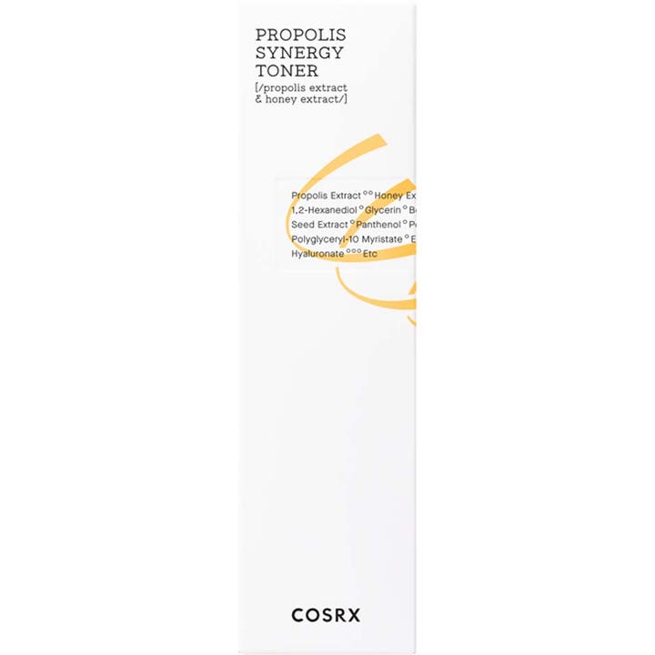 COSRX Full Fit Propolis Synergy Toner 150 ml ansigtstonic i hvid kartonæske med gule detaljer og honning