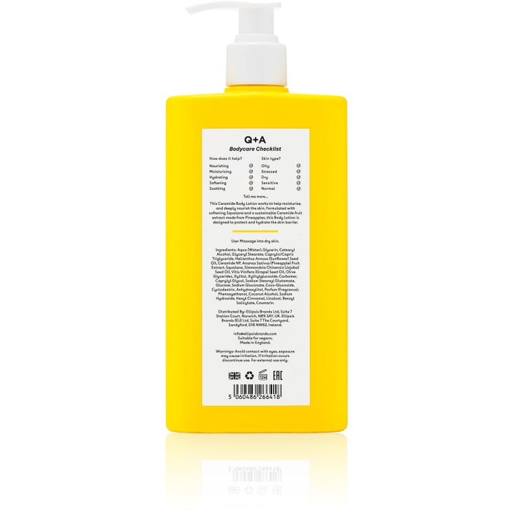 Q+A Ceramide Body Lotion 250 ml i gul pumpeflaske med ingrediensliste og Bodycare Checklist på bagsiden