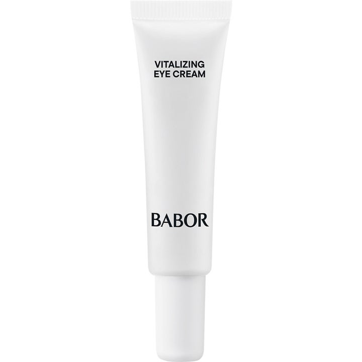 Babor Vitalizing Eye Cream vitaliserende øjencreme i en minimalistisk hvid tube med sort tekst og hvidt låg.