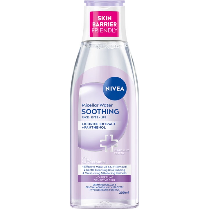 Nivea Micellar Water Soothing 200 ml beroligende ansigtsrens i klar plastflaske med lilla etiket og hvidt låg.