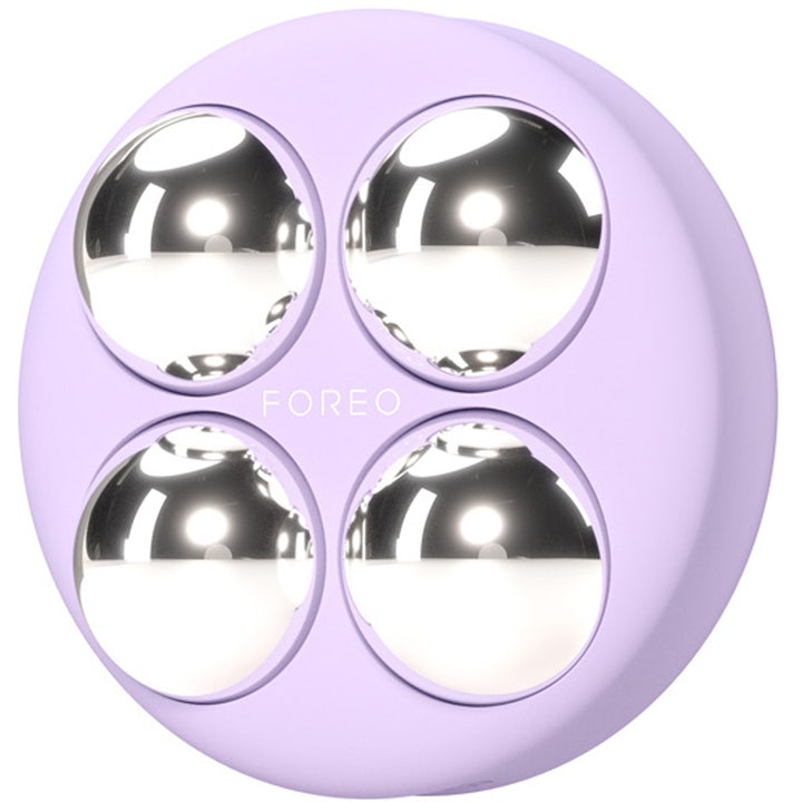 FOREO BEAR 2 body Lavender 1 stk beauty tech giver fastere hud med fire sølvfarvede metalkugler i lilla design