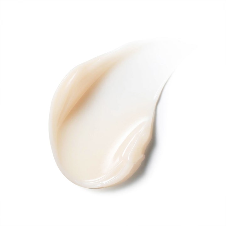 Estée Lauder Revitalizing Supreme+ Youth Power Creme 75 ml ansigtscreme har en fyldig og cremet tekstur der giver glød.