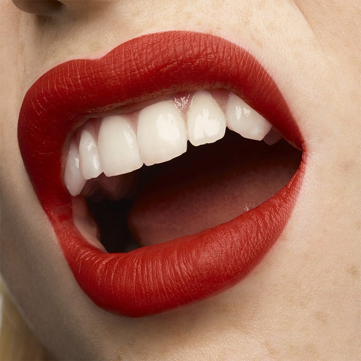 The Slim Velvet Radical Lipstick