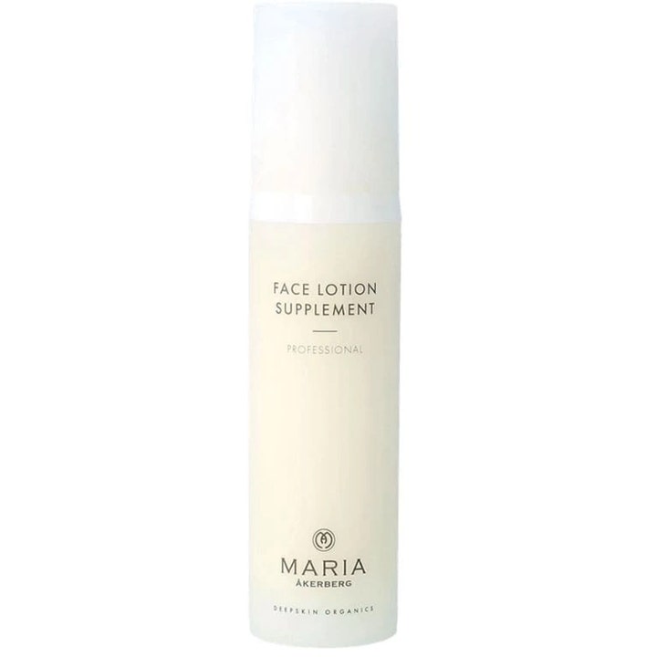 Maria Åkerberg Face Lotion Supplement fugtgivende ansigtscreme i en slank hvid cylinderflaske med hvidt låg