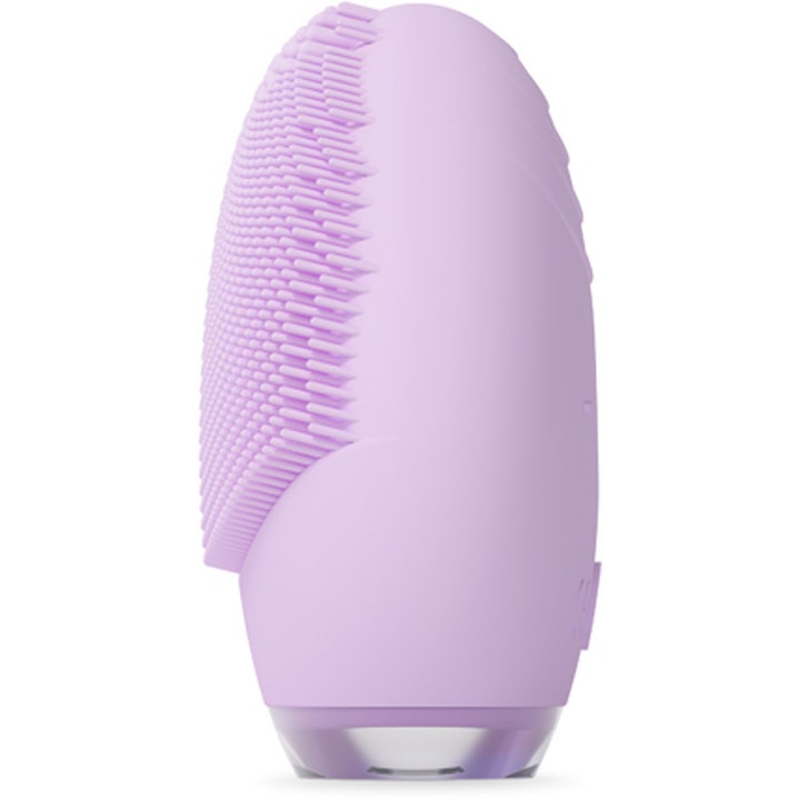 FOREO LUNA 4 go Lavender 1 stk ansigtsbørste i lilla silikone set fra siden med bløde knopper