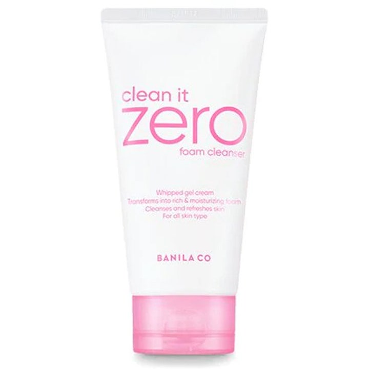 Banila Co Clean It Zero Foam Cleanser opfriskende ansigtsrens i hvid tube med gennemsigtigt lyserødt låg