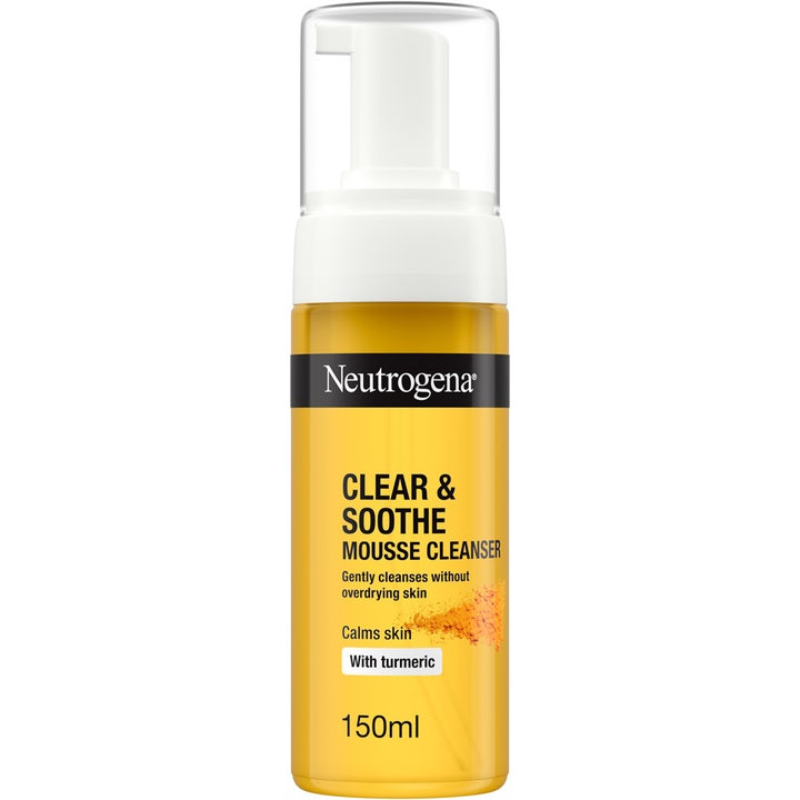Neutrogena Clear & Soothe Mousse Cleanser 150ml beroligende ansigtsrens med gurkemeje i gul flaske med hvid pumpe