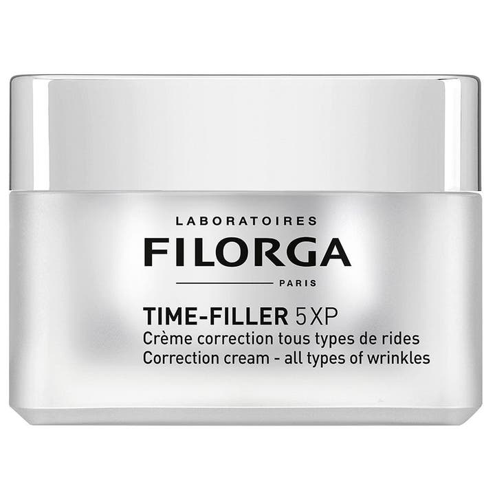 Filorga Time-Filler 5XP korrigerende ansigtscreme mod rynker i en frostet sølvfarvet krukke med metallåg