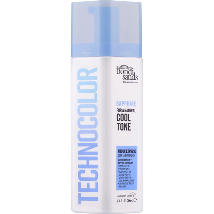 Bondi Sands Technocolor Sapphire 200ml selvbrunerskum giver en naturlig kølig glød i hvid flaske med blå detaljer