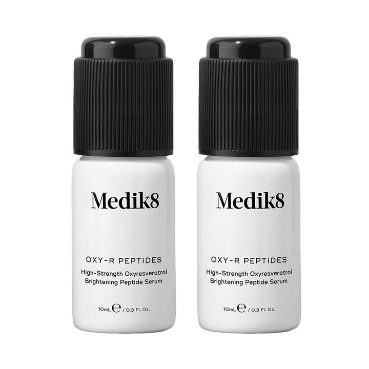 Medik8 Oxy-R Peptides 2x10ml lysnende ansigtsserum i hvide flasker med sorte klik-låg mod pigmentering.